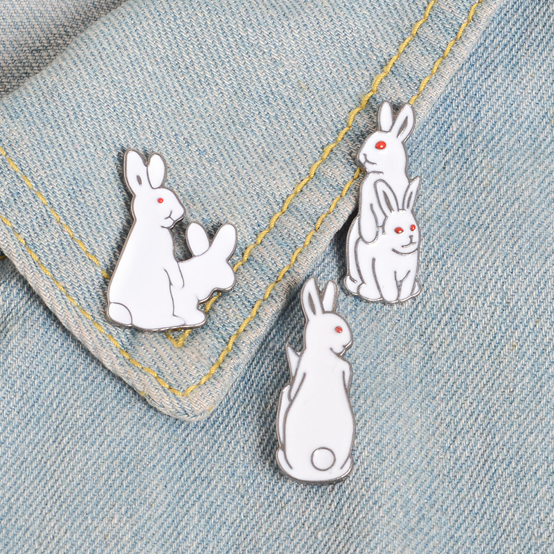 Embroidery Rabbit - Bros Pin kartun hewan kelinci kerah