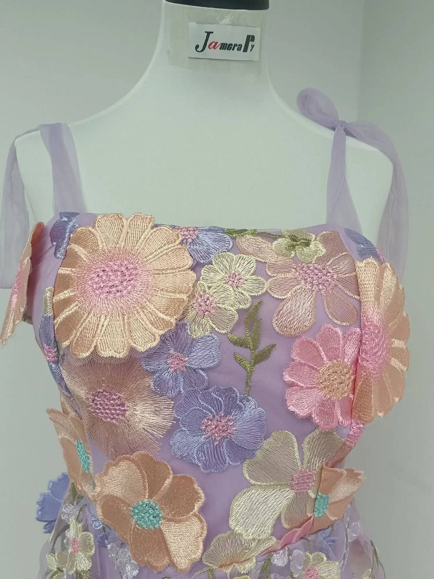 Embroidery Zara - Gaun Liburan Prom Malam Desainer Merek
