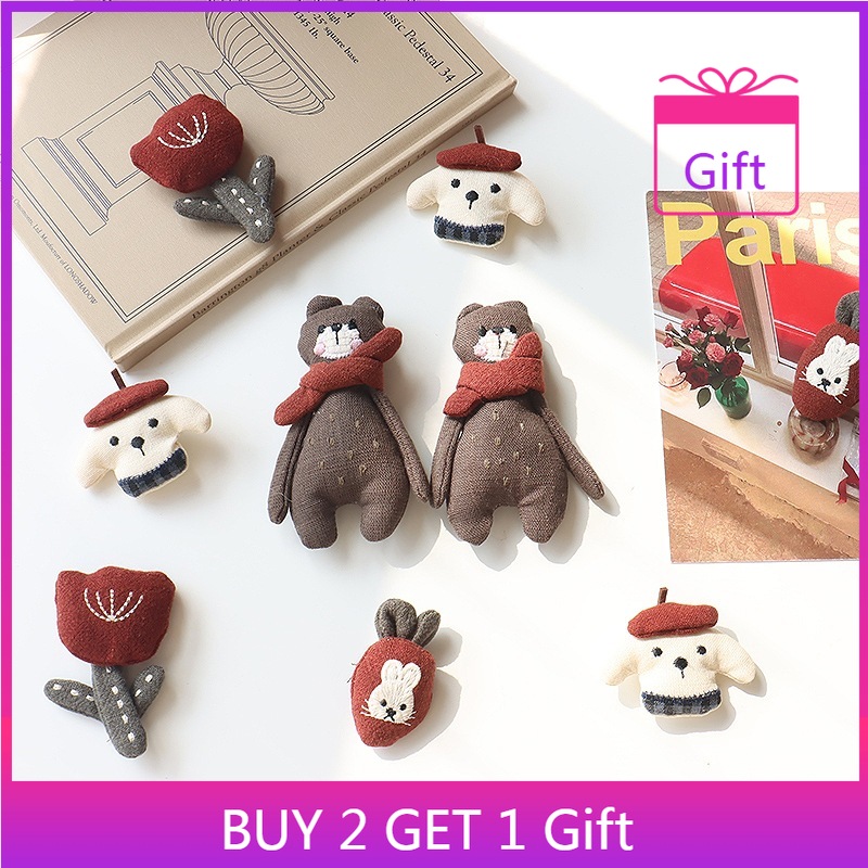 Embroidery Rabbit - Bros Kelinci Syal Merah Beruang Tulip