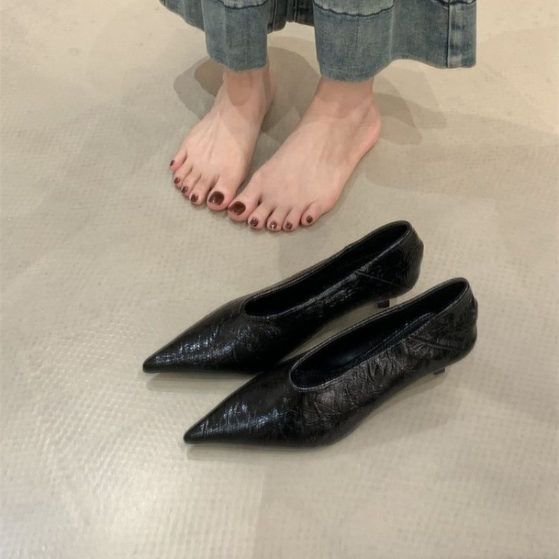 Sepatu Kerja Wanita Model Runc - Embroidery Flat Shoes ulasan dan harga