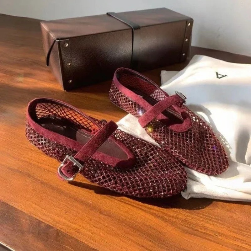 Sandal Baotou Berhias Rhinesto - Embroidery Flat Shoes ulasan dan harga